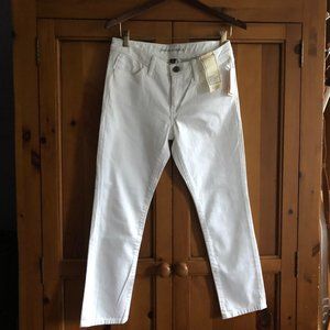 Banana Republic size 28P skinny white jeans never worn, tags removed